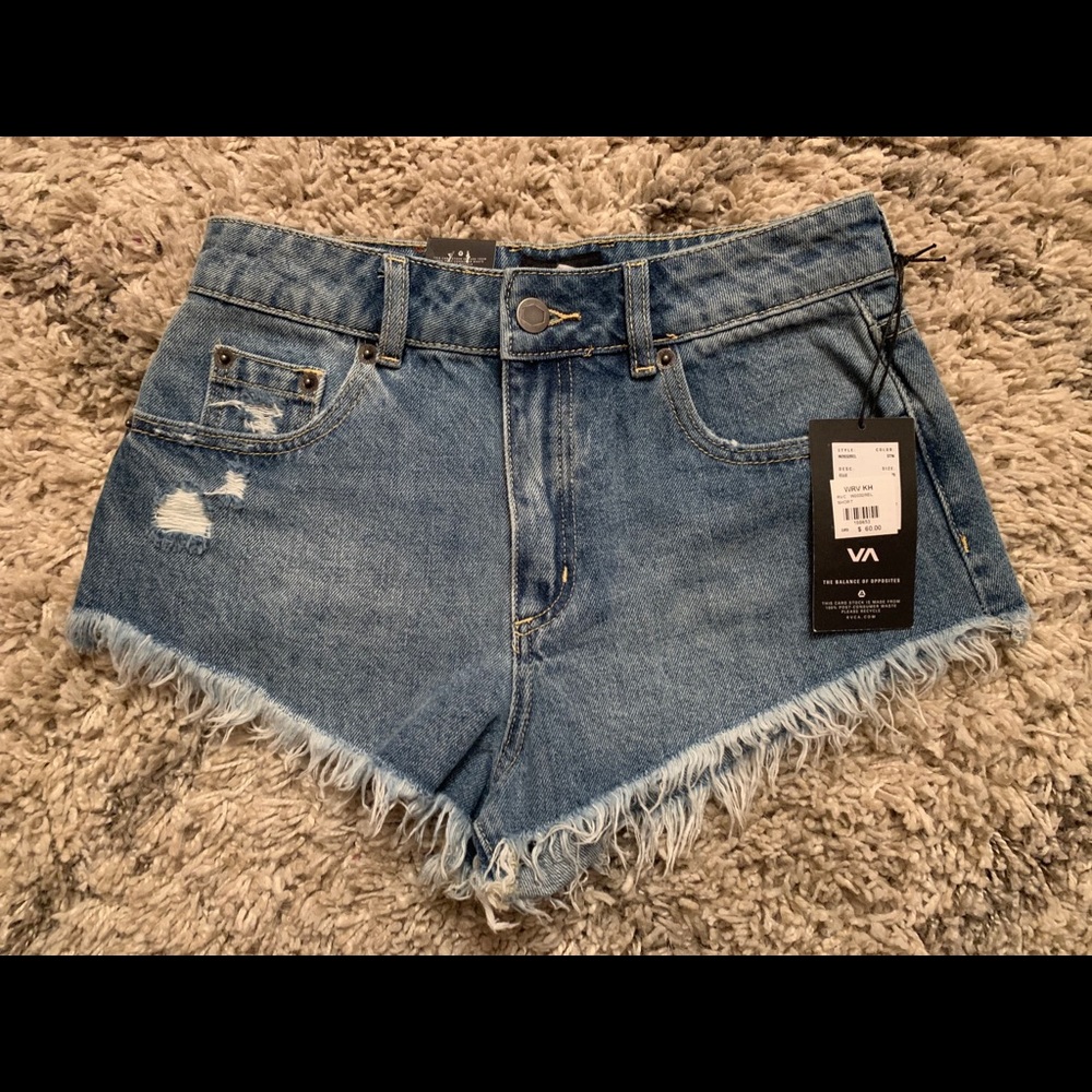 RVCA Elle Short 25 NWT